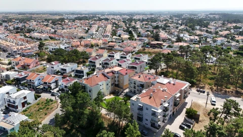 Apartamento T1 para Venda em Charneca de Caparica e Sobreda