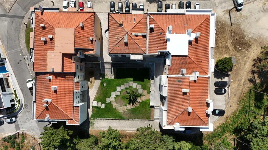 Apartamento T1 para Venda em Charneca de Caparica e Sobreda Foto 24