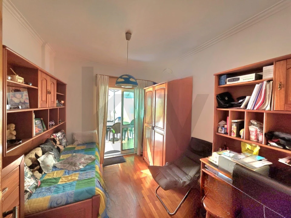 Apartamento T2 para Venda em Rio de Mouro Foto 21