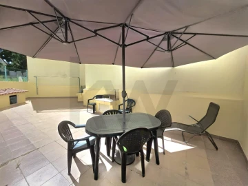 Apartamento T2 para Venda em Rio de Mouro