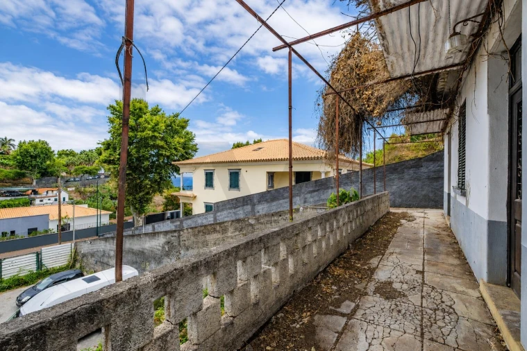 Moradia T3 para Venda em São Martinho Foto 2