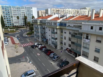 Apartamento T3 para Arrendamento em Oeiras e São Julião da Barra, Paço de Arcos e Caxias