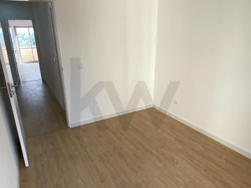 Apartamento T3 para Arrendamento em Oeiras e São Julião da Barra, Paço de Arcos e Caxias