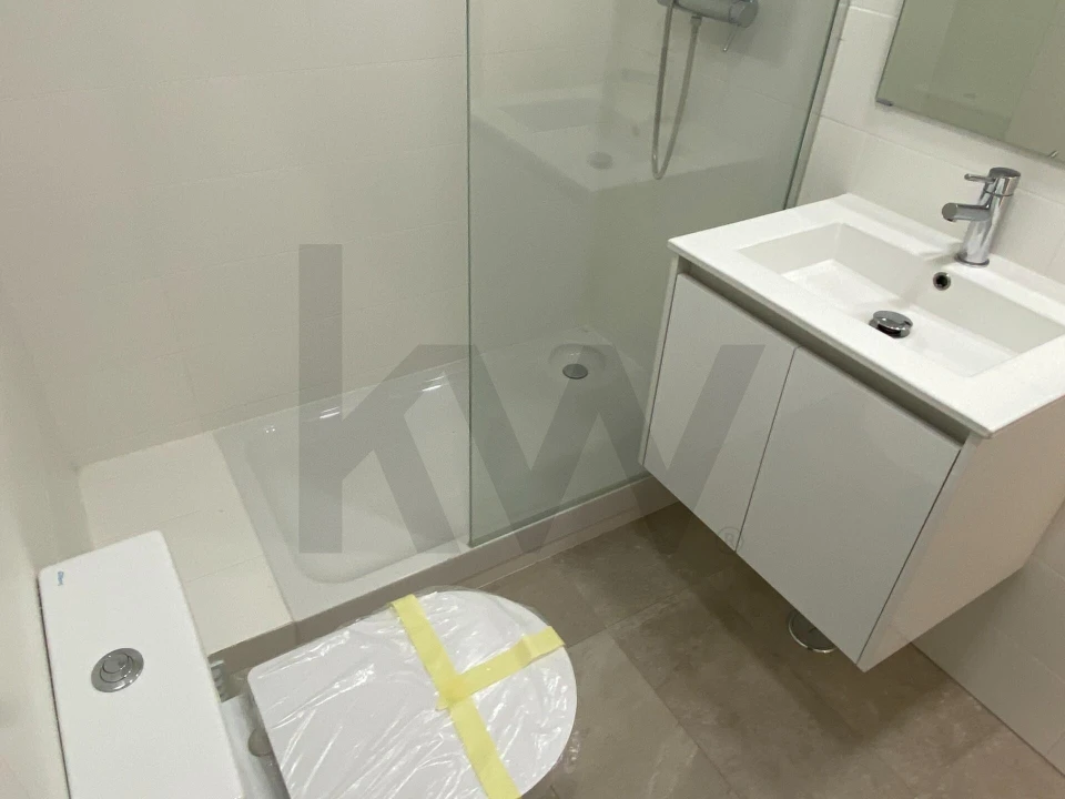 Apartamento T3 para Arrendamento em Oeiras e São Julião da Barra, Paço de Arcos e Caxias Foto 27