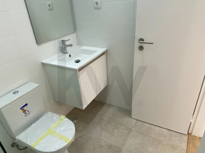 Apartamento T3 para Arrendamento em Oeiras e São Julião da Barra, Paço de Arcos e Caxias Foto 33