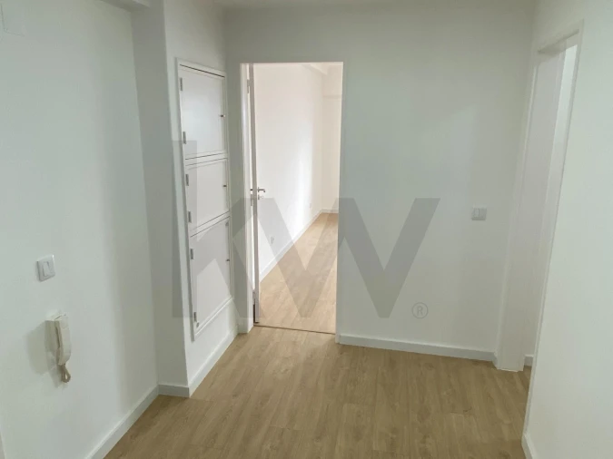 Apartamento T3 para Arrendamento em Oeiras e São Julião da Barra, Paço de Arcos e Caxias Foto 4