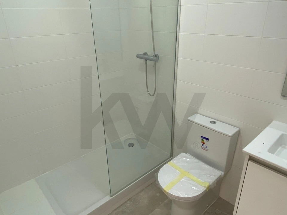 Apartamento T3 para Arrendamento em Oeiras e São Julião da Barra, Paço de Arcos e Caxias Foto 32