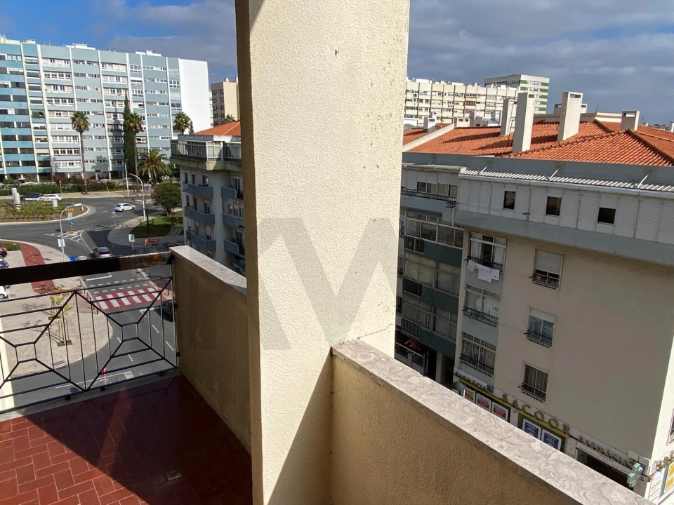 Apartamento T3 para Arrendamento em Oeiras e São Julião da Barra, Paço de Arcos e Caxias Foto 15