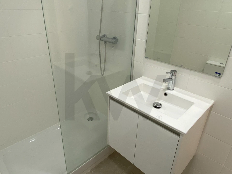 Apartamento T3 para Arrendamento em Oeiras e São Julião da Barra, Paço de Arcos e Caxias Foto 28