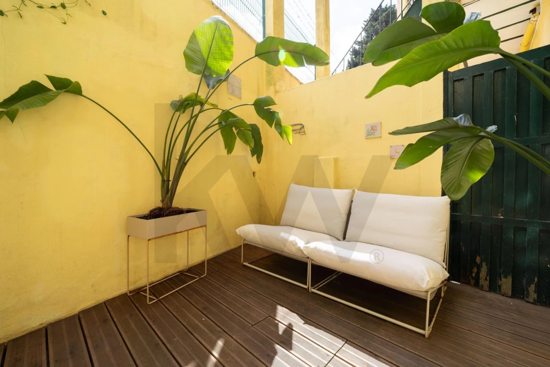 Apartamento T2 para Venda em Santo António Foto 12
