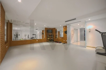 Moradia T5 para Venda em Lumiar