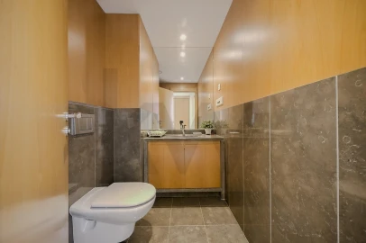 Moradia T5 para Venda em Lumiar