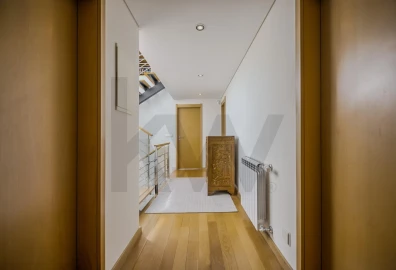 Moradia T5 para Venda em Lumiar