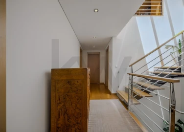 Moradia T5 para Venda em Lumiar