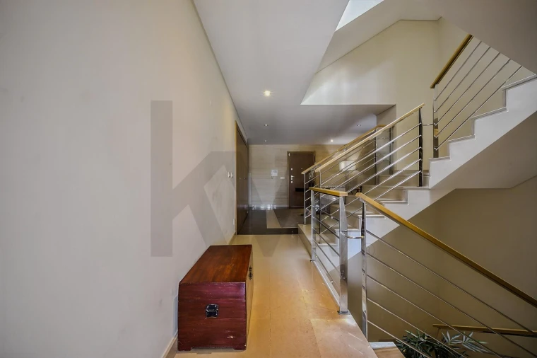 Moradia T5 para Venda em Lumiar Foto 11