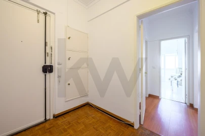 Apartamento T1 para Venda em Algés, Linda-A-Velha e Cruz Quebrada-Dafundo