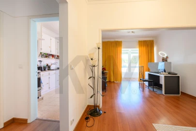 Apartamento T1 para Venda em Algés, Linda-A-Velha e Cruz Quebrada-Dafundo
