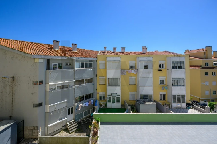 Apartamento T1 para Venda em Algés, Linda-A-Velha e Cruz Quebrada-Dafundo Foto 20