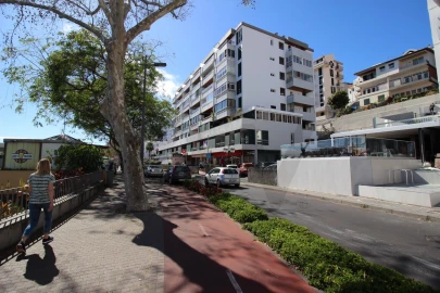 Apartamento T1 para Arrendamento em São Martinho