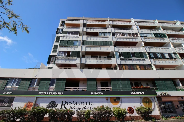 Apartamento T1 para Arrendamento em São Martinho Foto 3