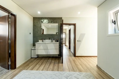 Moradia T3 para Venda em Macieira da Maia