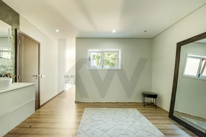 Moradia T3 para Venda em Macieira da Maia