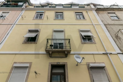 Apartamento T1 para Arrendamento em Alcantara
