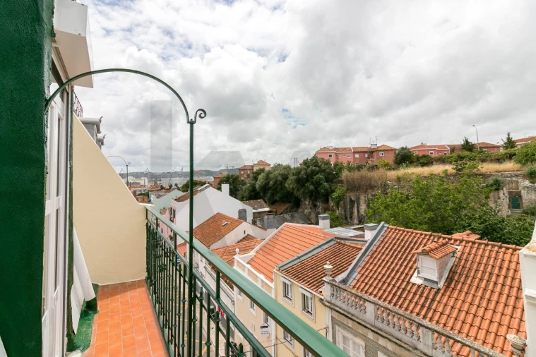 Apartamento T1 para Arrendamento em Alcantara Foto 17