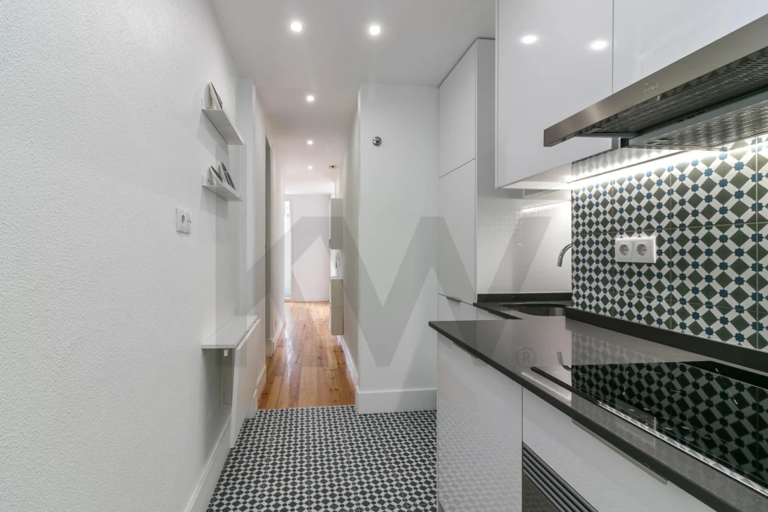 Apartamento T1 para Arrendamento em Alcantara Foto 8