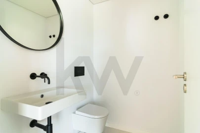 Apartamento T2 para Arrendamento em Carnide
