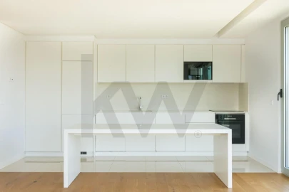 Apartamento T2 para Arrendamento em Carnide