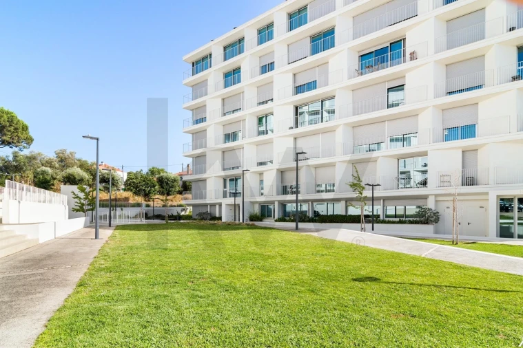 Apartamento T2 para Arrendamento em Carnide Foto 25