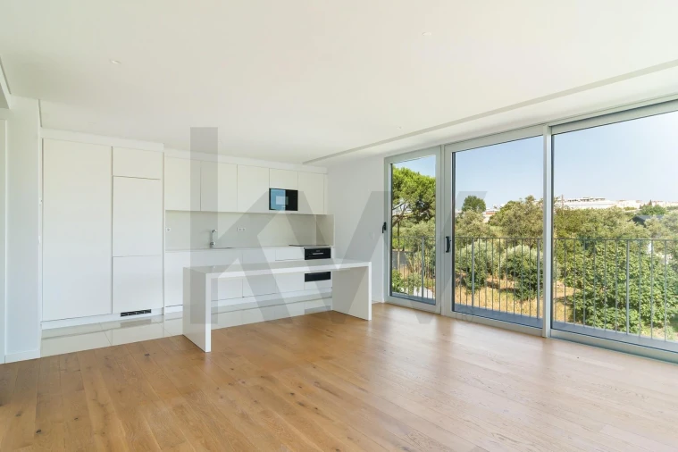 Apartamento T2 para Arrendamento em Carnide Foto 2