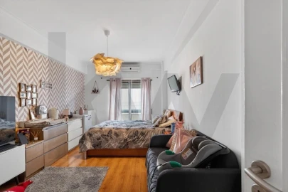 Apartamento T4 para Venda em Póvoa de Santa Iria e Forte da Casa