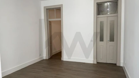 Apartamento T2 para Venda em Misericórdia