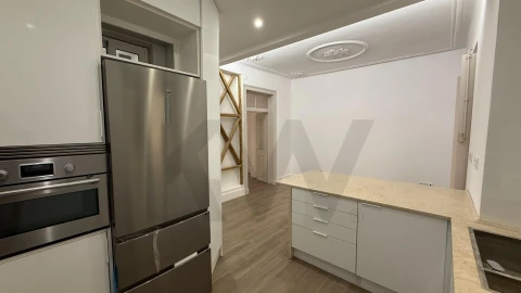 Apartamento T2 para Venda em Misericórdia