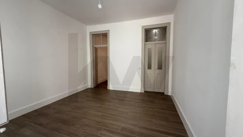 Apartamento T2 para Venda em Misericórdia