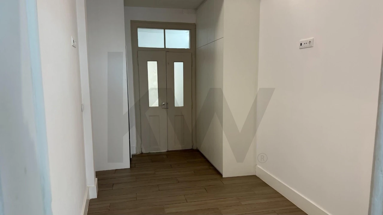 Apartamento T2 para Venda em Misericórdia Foto 18