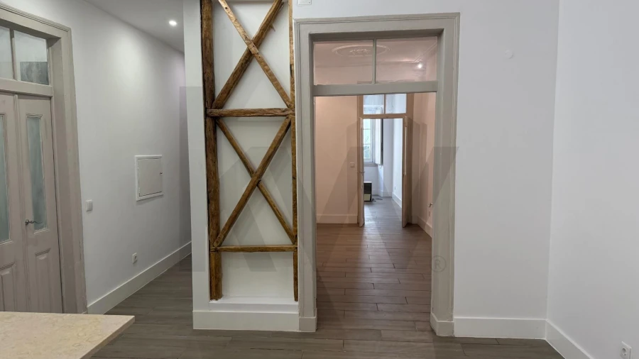 Apartamento T2 para Venda em Misericórdia Foto 5
