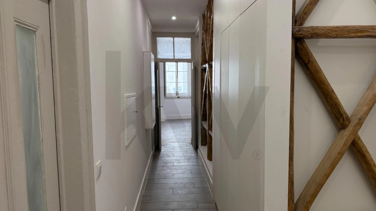 Apartamento T2 para Venda em Misericórdia Foto 9
