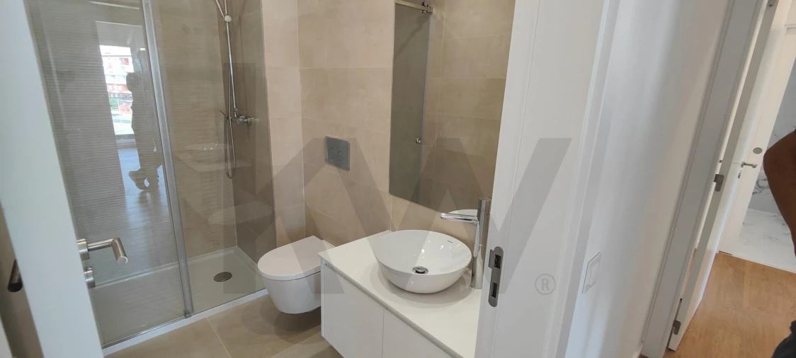 Apartamento T2 para Venda em Venteira Foto 7