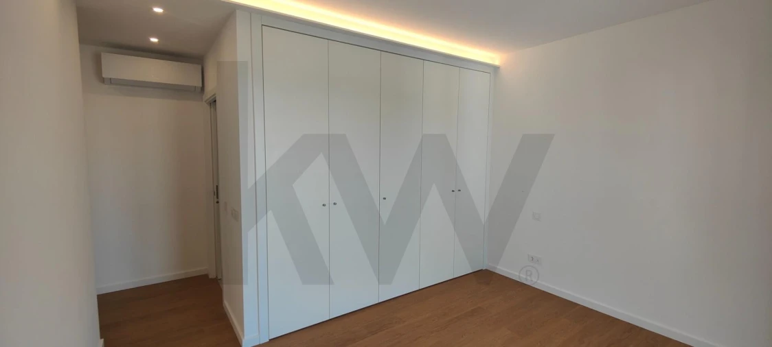 Apartamento T2 para Venda em Venteira Foto 11
