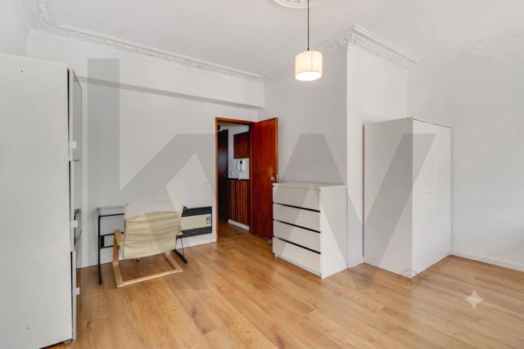 Apartamento T3 para Venda em Almada, Cova da Piedade, Pragal e Cacilhas Foto 25