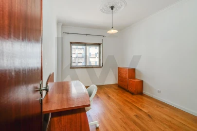 Apartamento T3 para Venda em Almada, Cova da Piedade, Pragal e Cacilhas