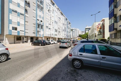 Apartamento T3 para Venda em Almada, Cova da Piedade, Pragal e Cacilhas