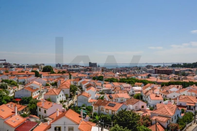 Apartamento T3 para Venda em Almada, Cova da Piedade, Pragal e Cacilhas