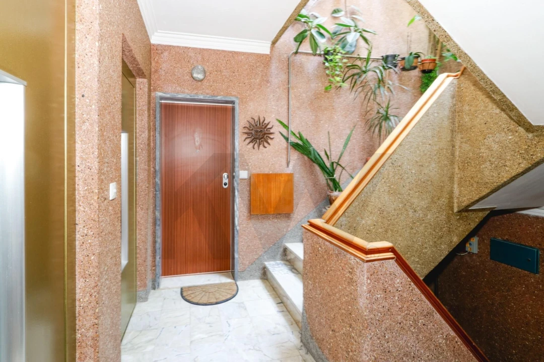 Apartamento T3 para Venda em Almada, Cova da Piedade, Pragal e Cacilhas Foto 2