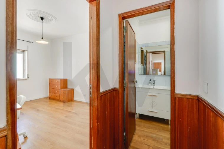 Apartamento T3 para Venda em Almada, Cova da Piedade, Pragal e Cacilhas Foto 14