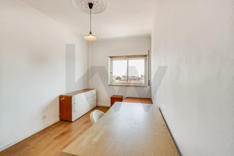Apartamento T3 para Venda em Almada, Cova da Piedade, Pragal e Cacilhas Foto 10