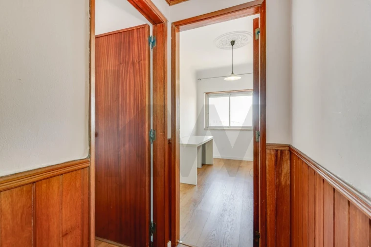 Apartamento T3 para Venda em Almada, Cova da Piedade, Pragal e Cacilhas Foto 6